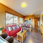 Centrally-located For 6 Veysonnaz