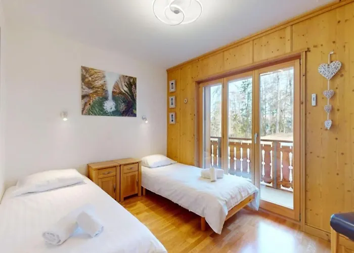 Centrally-located For 6 Lägenhet *